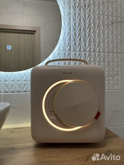 Холодильник для косметики