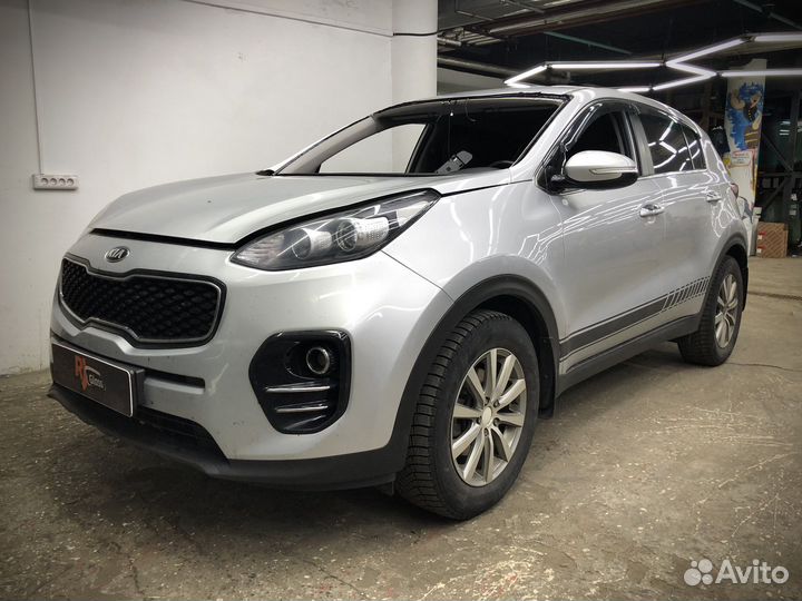 Стекло лобовое Kia Sportage 4