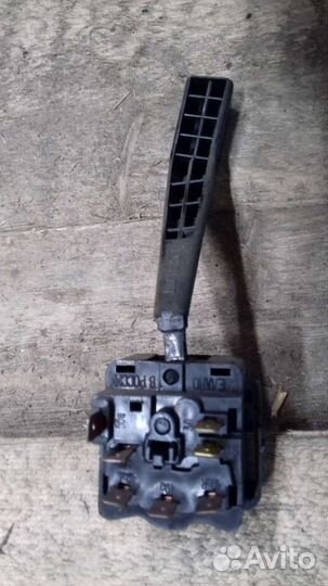 Переключатель поворотов ваз