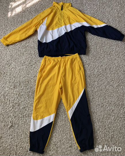Костюм Nike Swoosh woven windbreaker