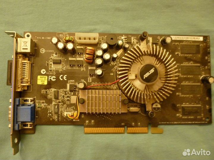 Три видеокарты