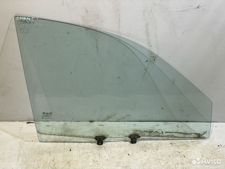 Hyundai sonata 5 Переднее правое стекло