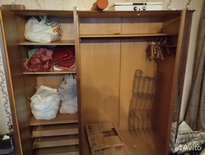 Шкаф советский красное дерево бу