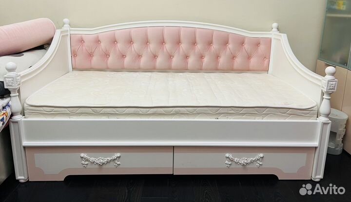 Кровать детская для девочки 3-10 лет