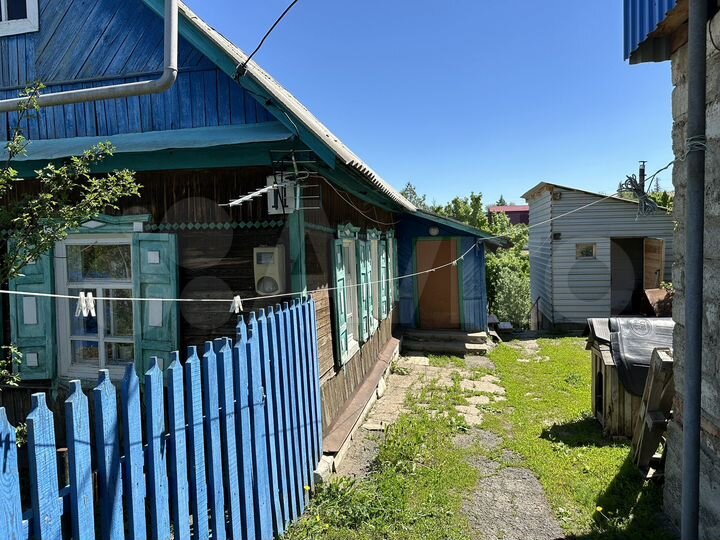 Дом 63 м² на участке 4,7 сот.