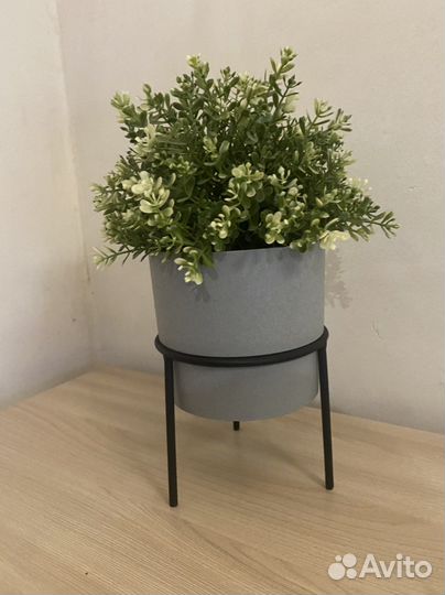 Кашпо для цветов в стиле Loft