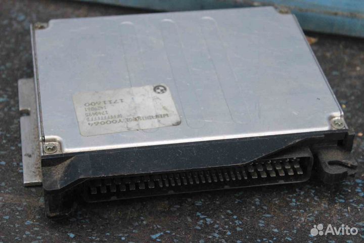 Блок управления двигателем BMW 5-Series (бмв 525i)