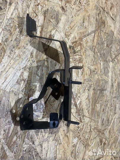 Кронштейн блока комфорта VW Passat B6 B7 CC 05-15