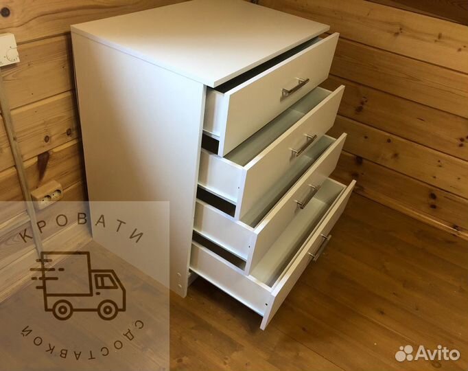 Комод на 4 ящика