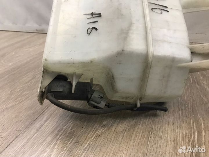 Бачок омывателя Hyundai Ix35 LM 2.0 D4HA 2011