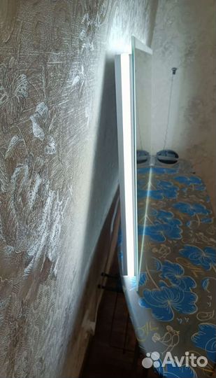 Зеркало для ванной комнаты