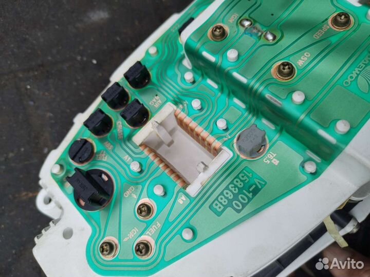 Щиток приборов део леганза 99г мт