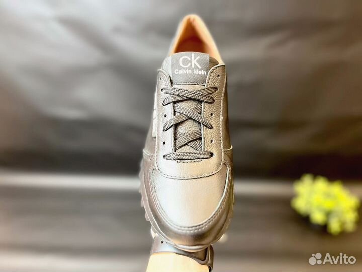 Кроссовки Calvin Klein эргономичные