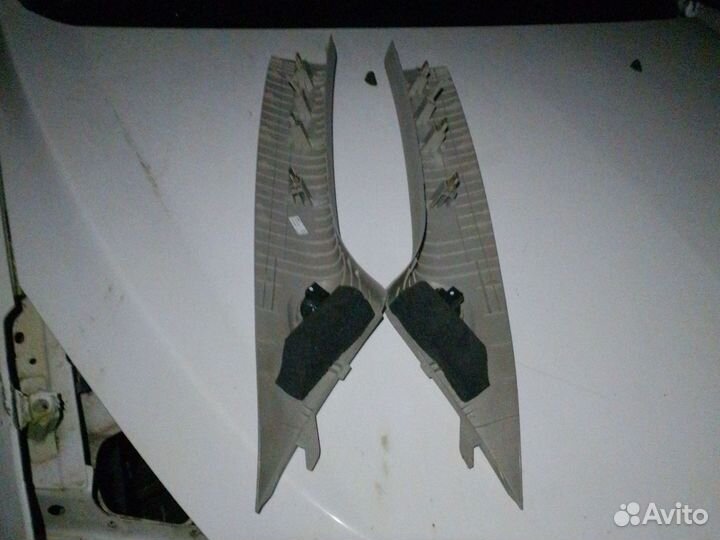 Накладки на передние стойки Шевроле Круз