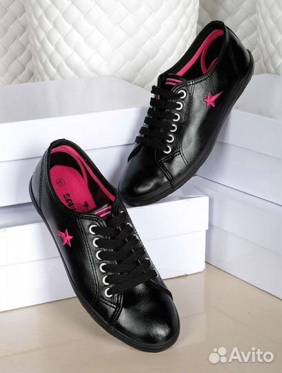 Ботинки женские