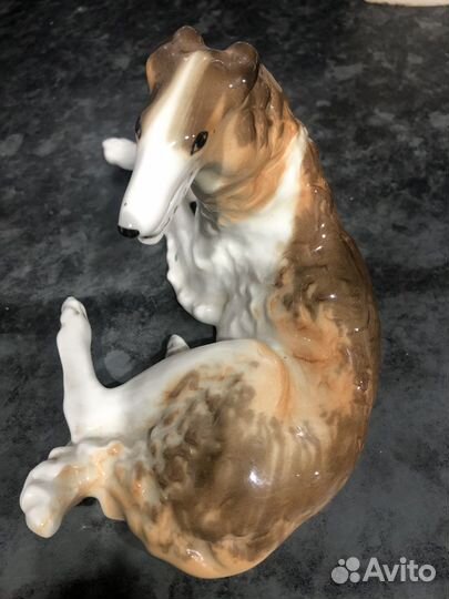 Собака борзая фарфоровая лфз 1-С СССР