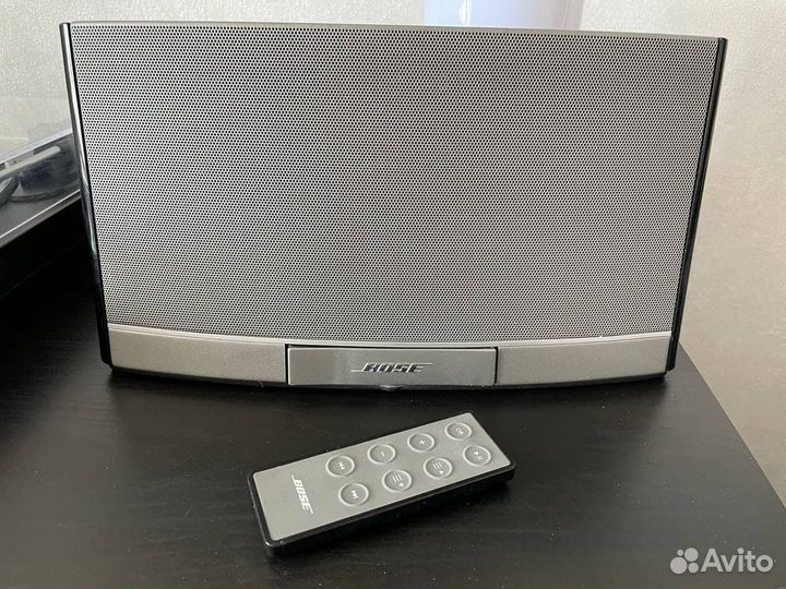 Колонка Bose Sounddock