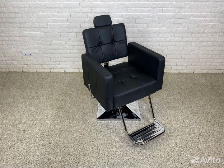 Парикмахерское кресло Rio, с откидной спинкой