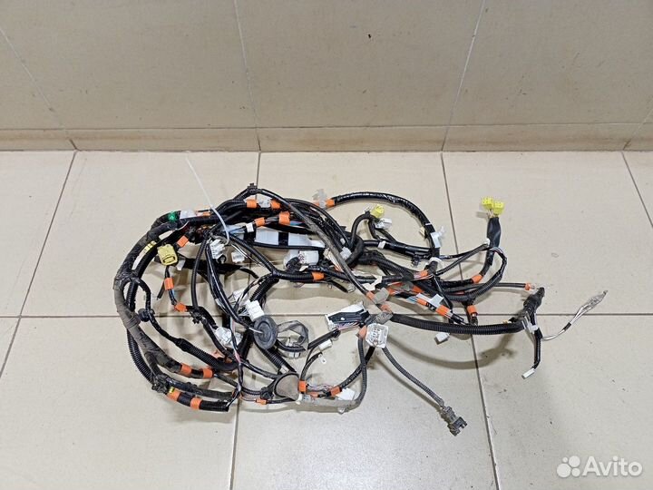 Проводка (коса) Yaris 2005-2011