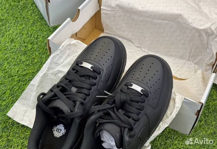 Nike air force 1 black