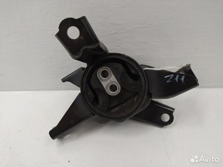 Б/У Б/У Подушка крепления двигателя 21832P2350