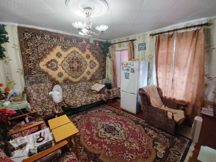 Дом 48 м² на участке 1 сот.