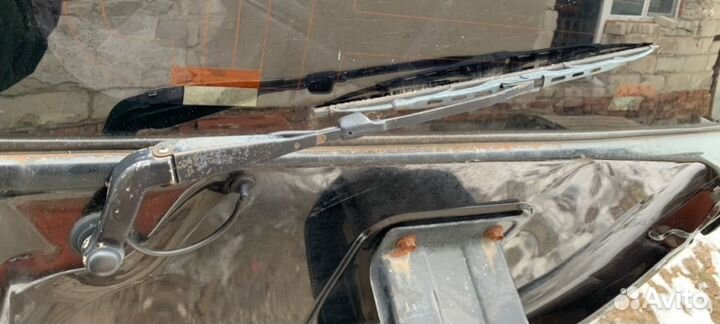 Поводок дворника задний Nissan Patrol Y-61