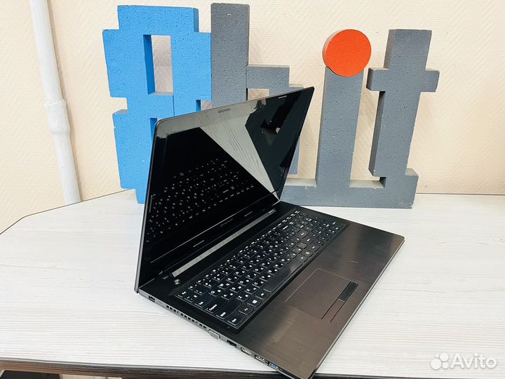 Быстрый ноутбук 4 ядра 4гб ssd диск