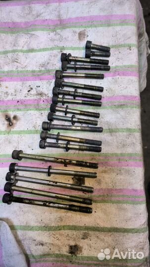 Болты впускного коллектора Audi 100c4 2.3 AAR NG