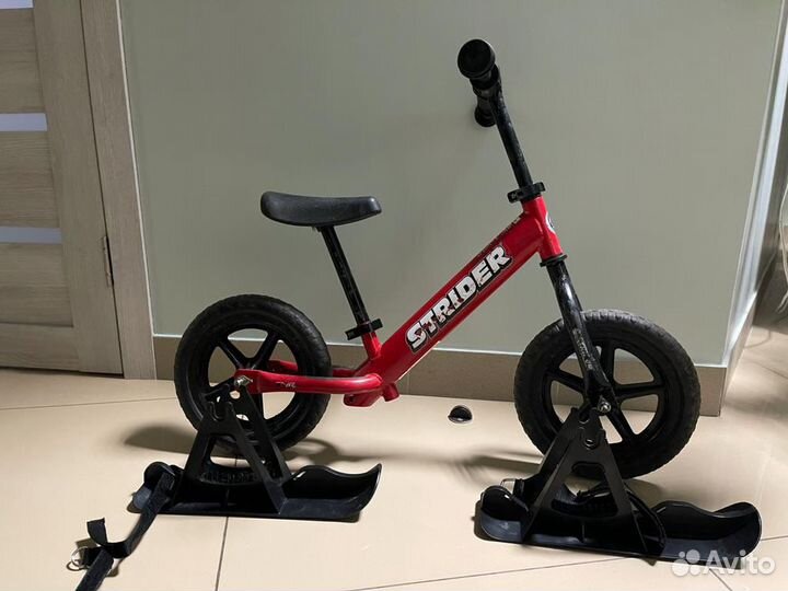 Беговел strider sport 12 +лыжи