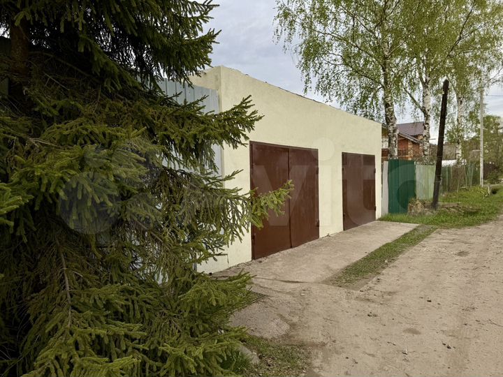 Дом 337,7 м² на участке 12,2 сот.