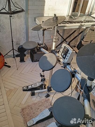 Электронные ударные