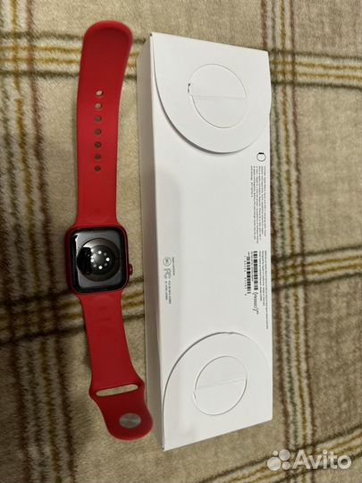 Часы apple watch 9 45 mm red