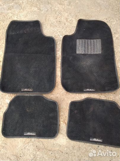 Автомобильные коврики