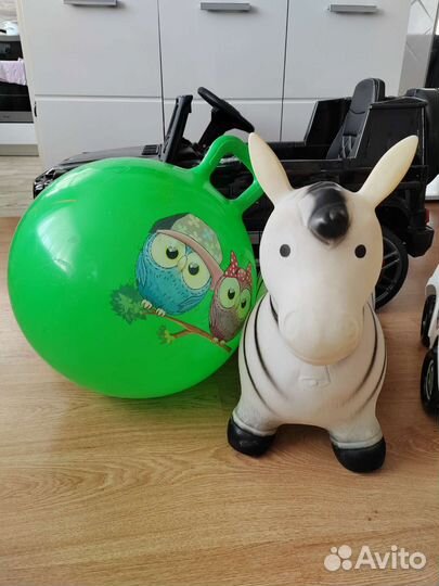 Прыгун ослик мячик