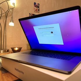 MacBook Pro 15” 2016 - 2.7Ghz/512Gb Space Grey