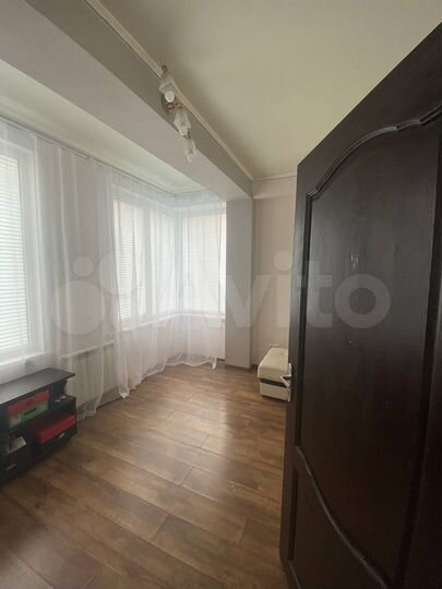 2-к. квартира, 44 м², 1/6 эт.