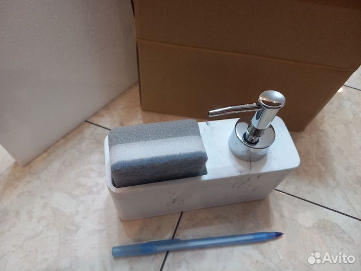 Диспенсер для кухни