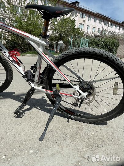 Велосипед GT Avalanche Elite