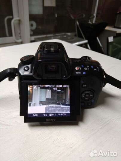 Зеркальный фотоаппарат Sony Alpha SLT-A37 Kit