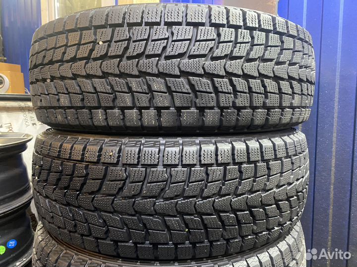 Dunlop Grandtrek SJ6 225/60 R17 99Q