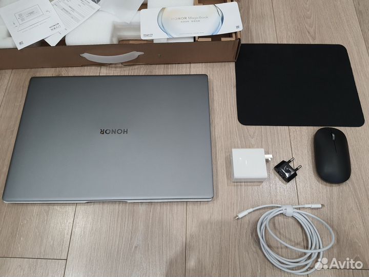 Honor magicbook x16 2023 i5 16/512