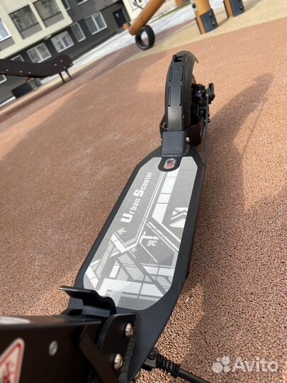 Самокат складной с амортизатором