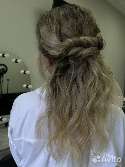 Стилист по прическам