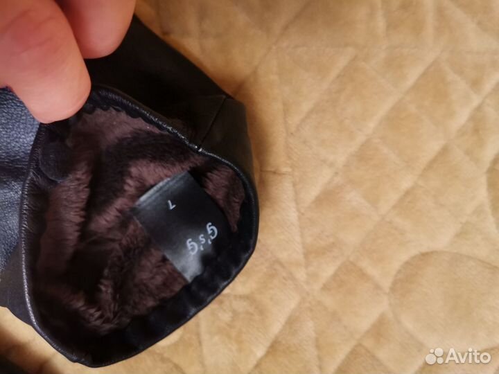 Перчатки женские кожанные