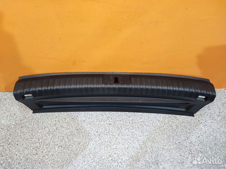 Накладка замка багажника Volkswagen Tiguan 5N1