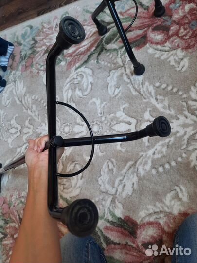 Палка трость трёхопорная