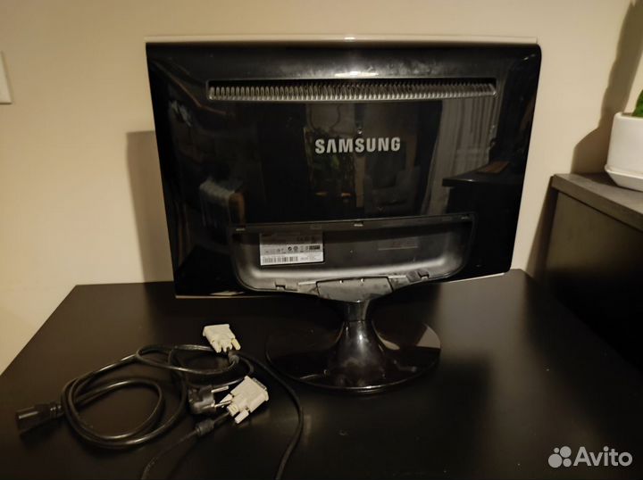 Монитор Samsung t220g