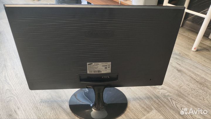 Монитор 24 дюйма Samsung
