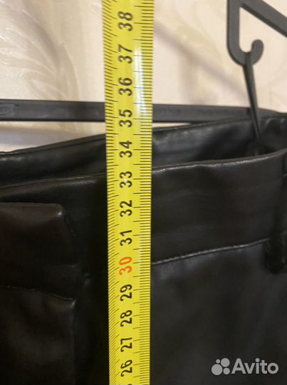Длиная Кожаная юбка с разрезом 40-42